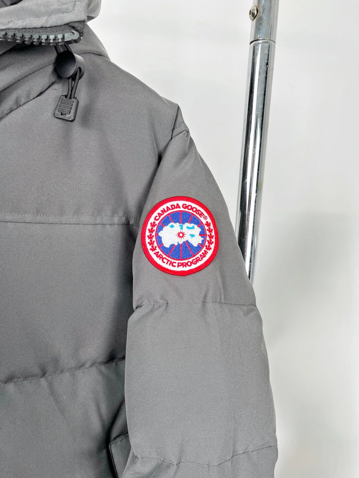 P580 𝐂𝐚𝐧𝐚𝐝𝐚 𝐠𝐨𝐨𝐬𝐞丨Canada Goose 17 down jackets Size: S-XXL